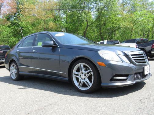 Gray 2013 Mercedes-Benz E-Class 4MATIC