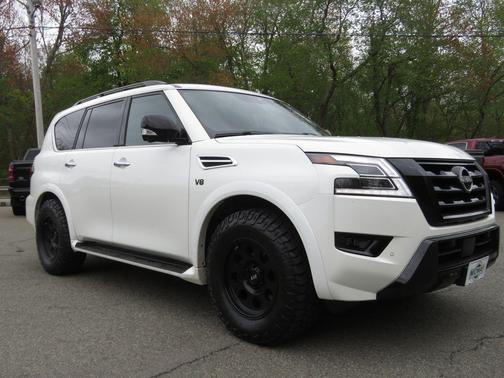 Aspen White TriCoat Pearl 2022 Nissan Armada SL 4WD