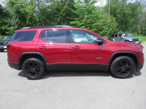 2020 GMC Acadia AWD AT4