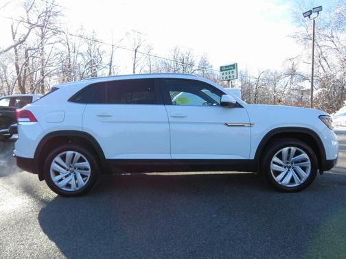 2020 Volkswagen Atlas Cross Sport 3.6L V6 SE w/Technology