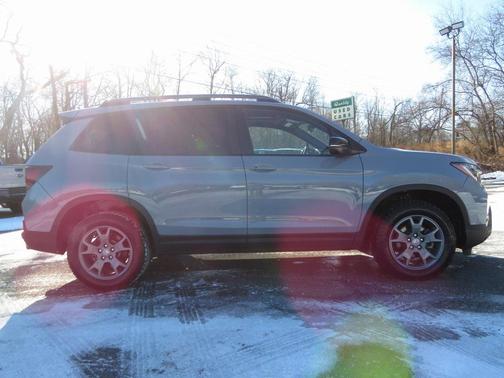 2024 Honda Passport AWD TrailSport