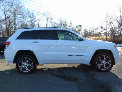 2019 Jeep Grand Cherokee Overland