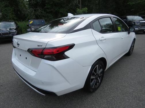 2021 Nissan Versa 1.6 SV