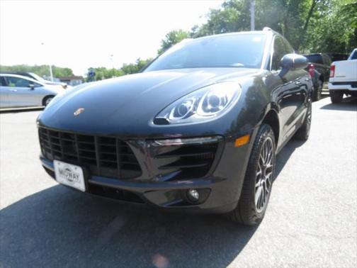 2018 Porsche Macan Base