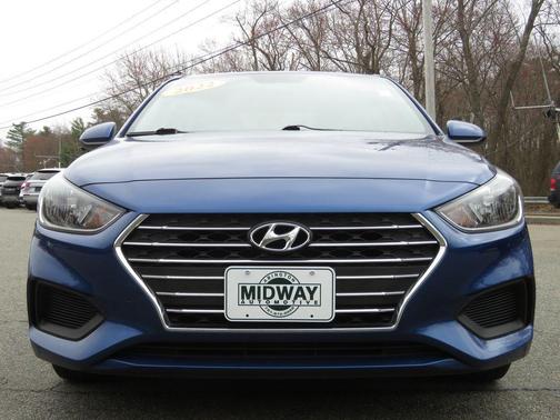 Admiral Blue 2022 Hyundai Accent SE