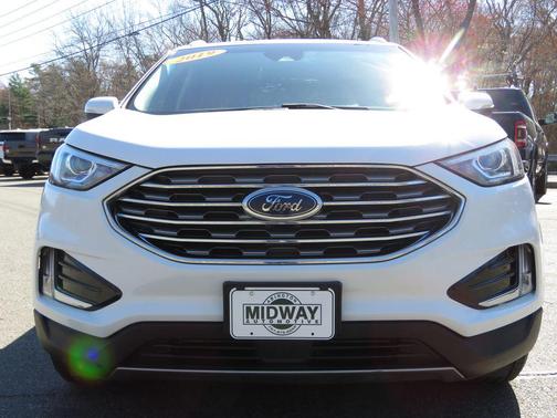 Oxford White 2019 Ford Edge SEL