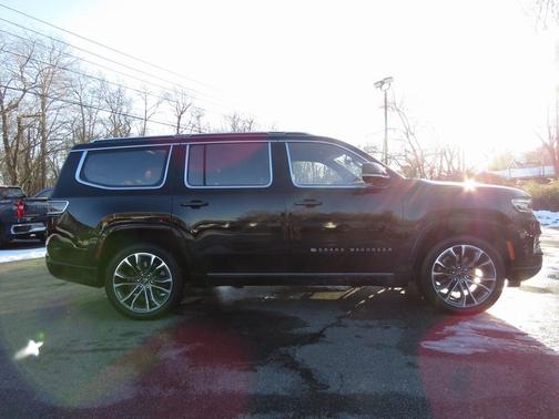 2022 Jeep Grand Wagoneer Series III 4x4