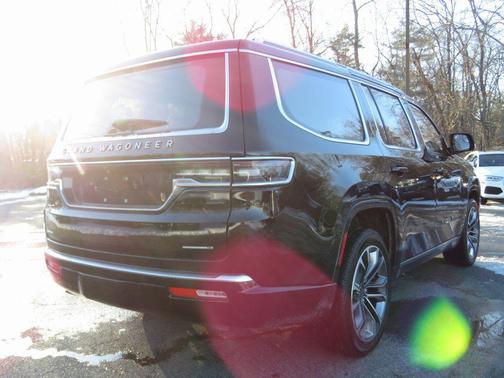 2022 Jeep Grand Wagoneer Series III 4x4