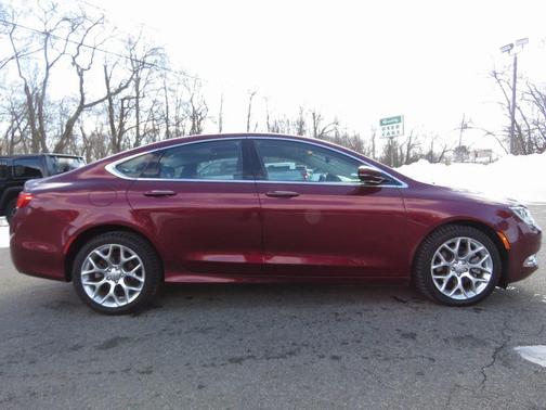 2015 Chrysler 200 C