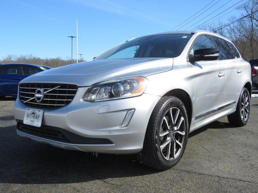 2017 Volvo XC60 T6 Dynamic
