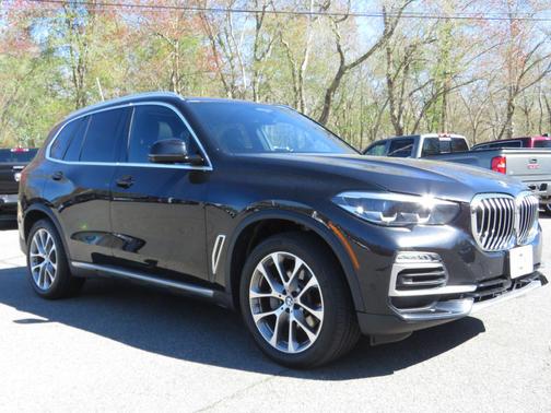 Black Sapphire Metallic 2020 BMW X5 xDrive40i