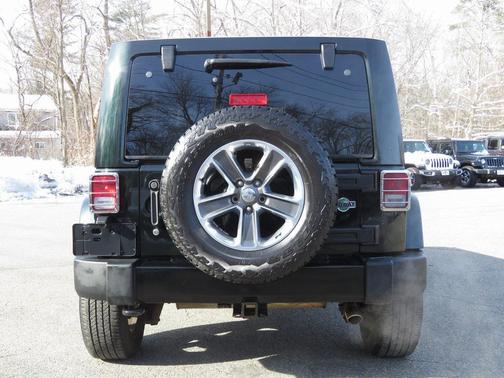 2012 Jeep Wrangler Unlimited Sahara