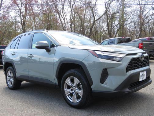 Lunar 2023 Toyota RAV4 XLE
