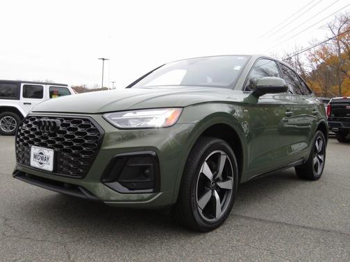 2022 Audi Q5 45 S line Premium Plus