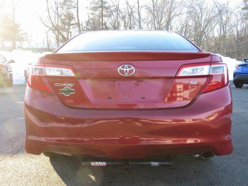 2014 Toyota Camry SE Sport