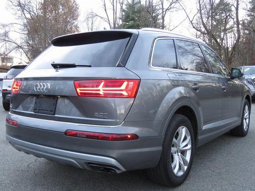 2018 Audi Q7 3.0T Premium Plus
