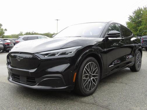 2024 Ford Mustang Mach-E Premium
