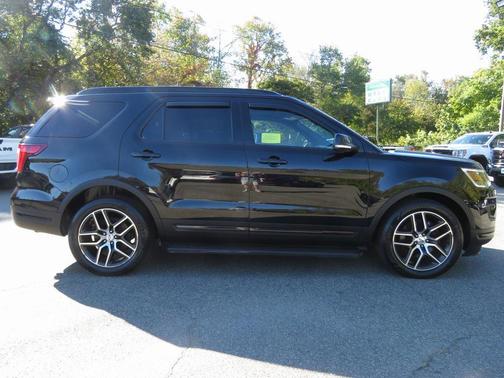 2019 Ford Explorer Sport