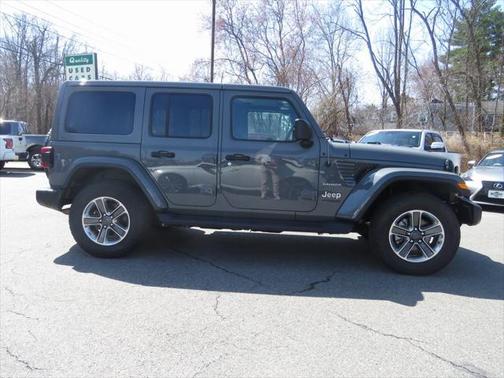 2021 Jeep Wrangler Unlimited Sahara