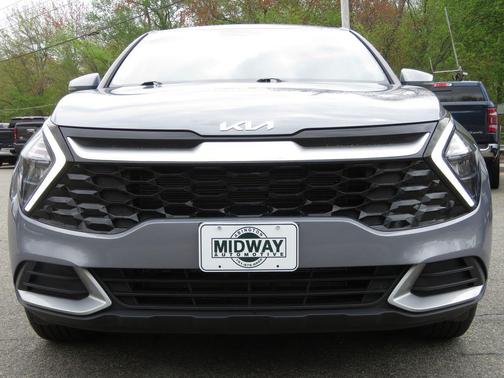 Everlasting Silver 2023 Kia Sportage EX