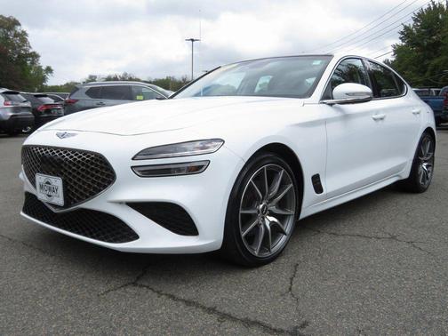 2022 Genesis G70 2.0T AWD