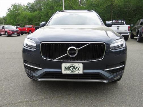 2019 Volvo XC90 T6 Momentum