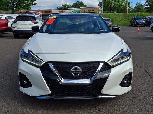 Pearl White Tricoat 2021 Nissan Maxima 3.5 Platinum