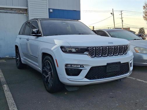 2023 Jeep Grand Cherokee 4xe Summit Reserve
