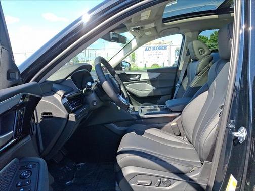 2025 Acura MDX Standard