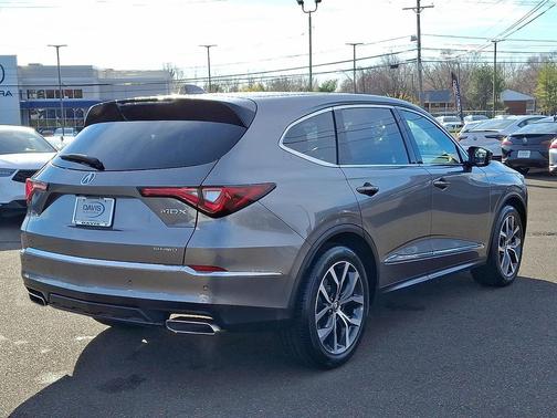 2022 Acura MDX Technology Package