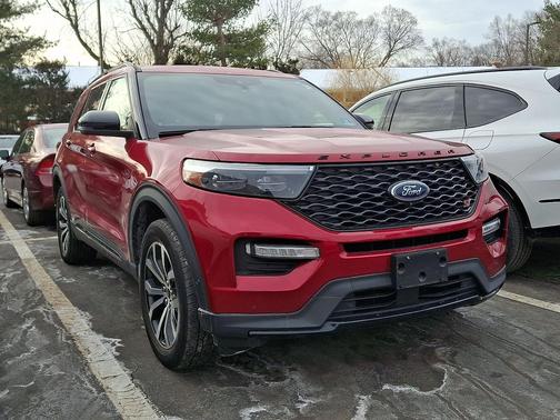 2020 Ford Explorer ST
