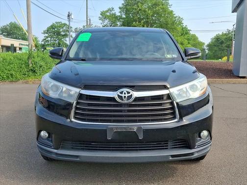 2015 Toyota Highlander LE