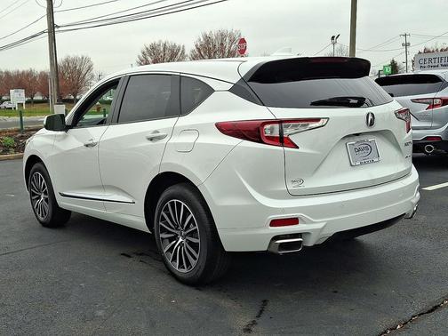 2026 Acura RDX Advance Package