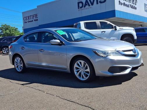 Lunar Silver Metallic - SI 2017 Acura ILX 2.4L
