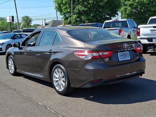 Brown Stone - 4X7 2018 Toyota Camry LE