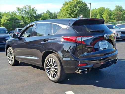 2025 Acura RDX Advance Package