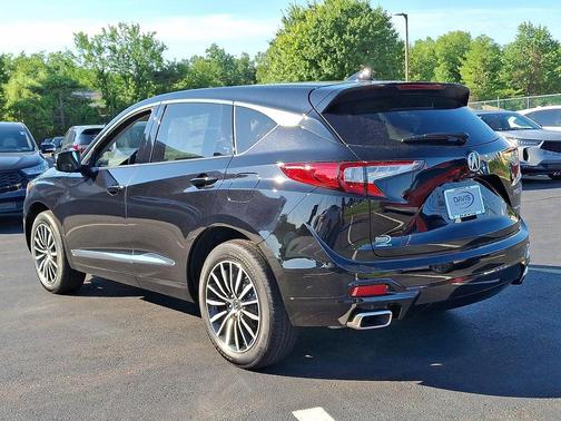 2025 Acura RDX Advance Package