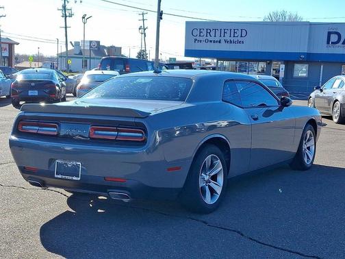 2018 Dodge Challenger SXT