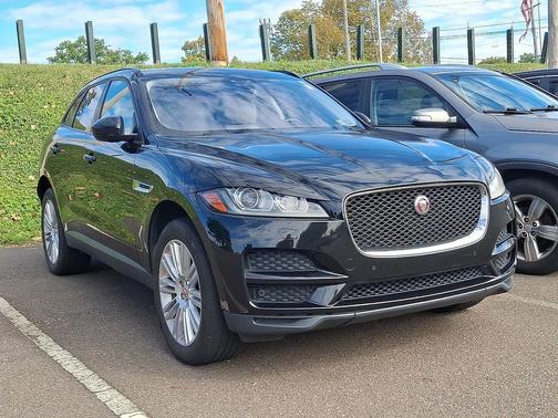 2017 Jaguar F-PACE 35t Premium