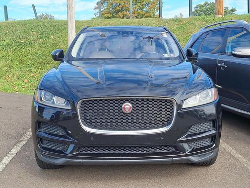 2017 Jaguar F-PACE 35t Premium