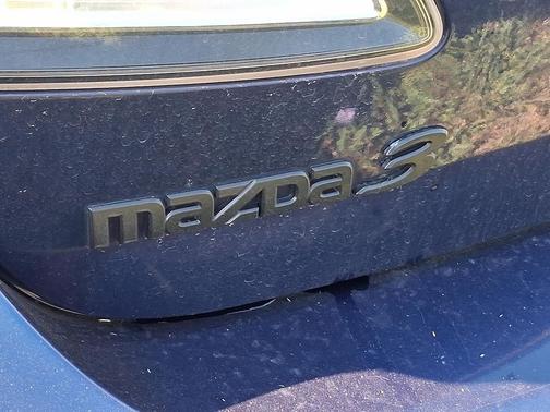 2013 Mazda Mazda3 i Touring