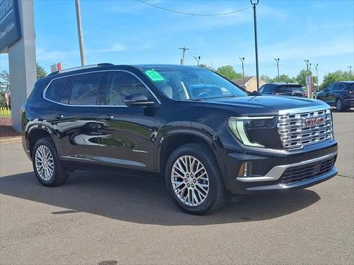 2024 GMC Acadia Denali