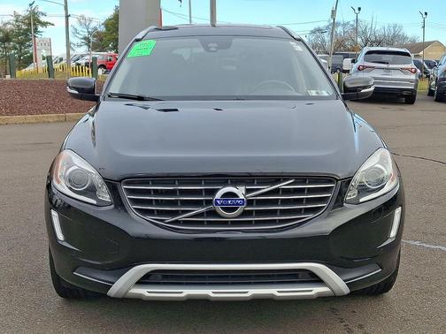 2017 Volvo XC60 T6 Dynamic