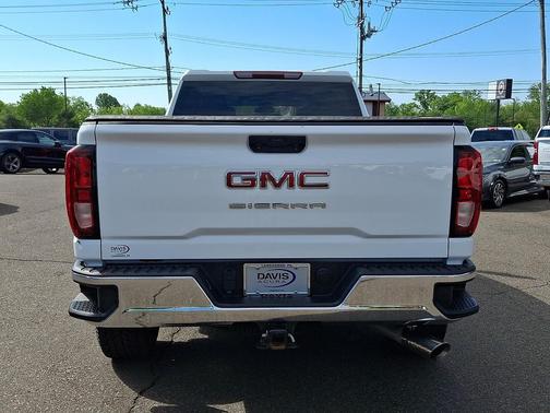 Summit White 2024 GMC Sierra 2500 Pro