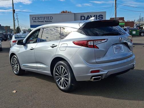 2026 Acura RDX Advance Package