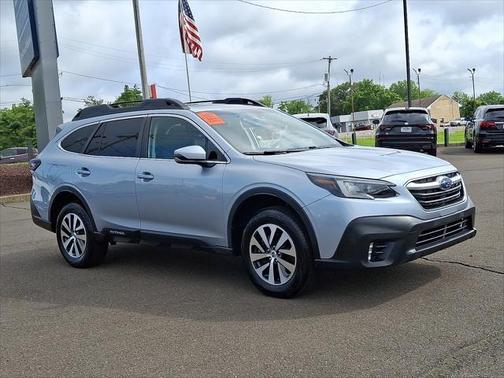 2022 Subaru Outback Premium