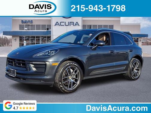 2023 Porsche Macan T