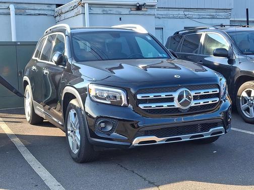 Black 2021 Mercedes-Benz GLB 250 4MATIC