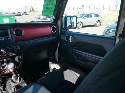 Photo 5 of 26 of 2020 Jeep Gladiator Rubicon