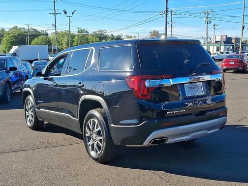 2023 GMC Acadia FWD SLE
